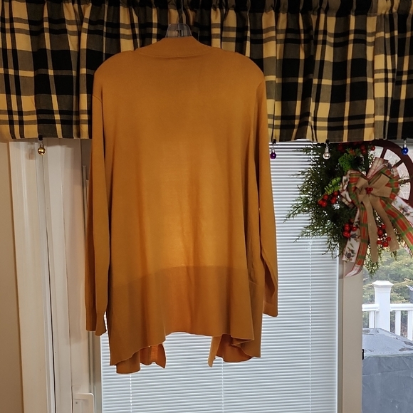 Elegant Mustard Open Front Cardigan - Picture 5 of 6